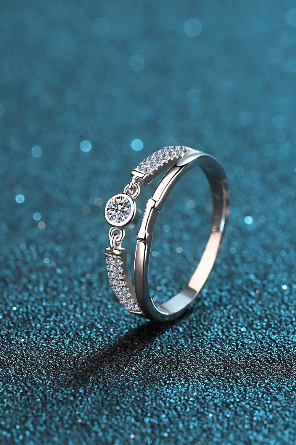 Moissanite Cutout Rhodium-Plated Ring  