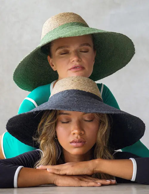 RIRI DUO Jute Straw Hat, in Natural & Kelly Green  