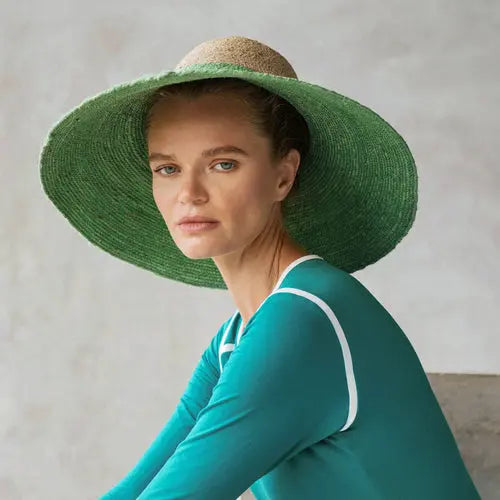 RIRI DUO Jute Straw Hat, in Natural & Kelly Green  