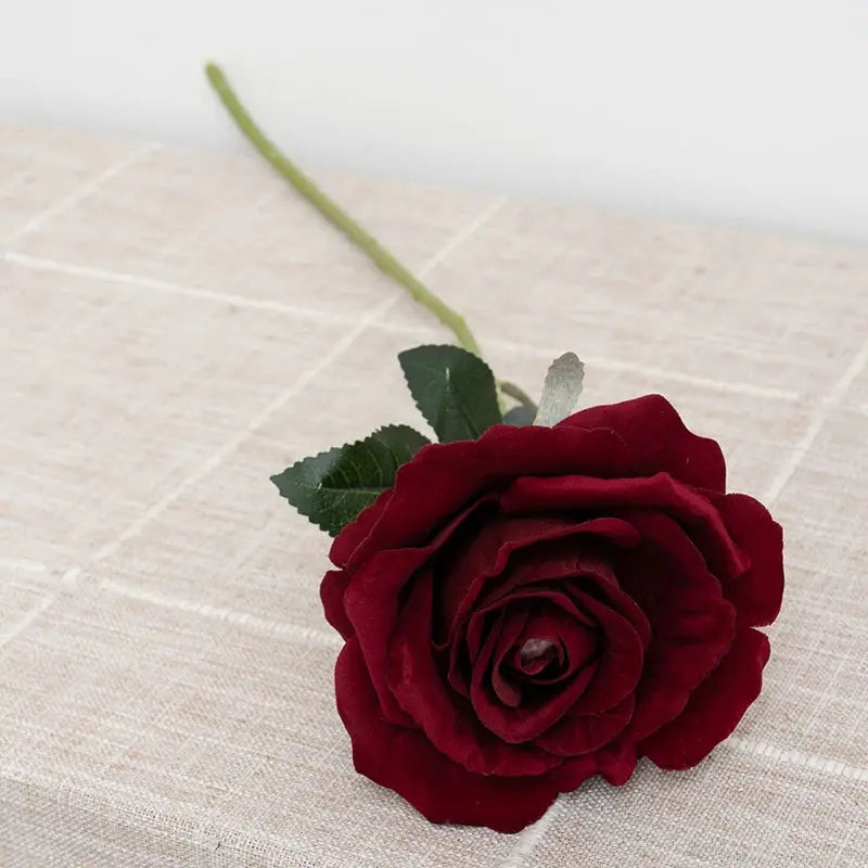 echo-friendly 1pc/5pc Beautiful Silk Artificial Rose Flowers For Wedding, Valentine's Day Presents